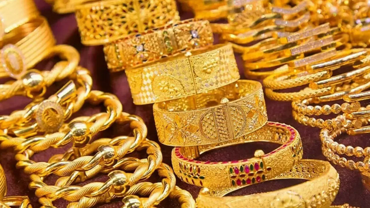 বাড়ার পর কমল স্বর্ণের দাম, ভরি কত
